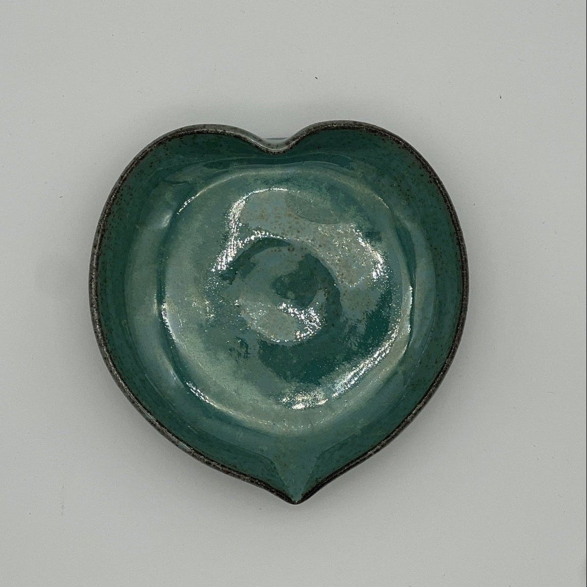 Juniper Heart Dish | Obsidian Collection