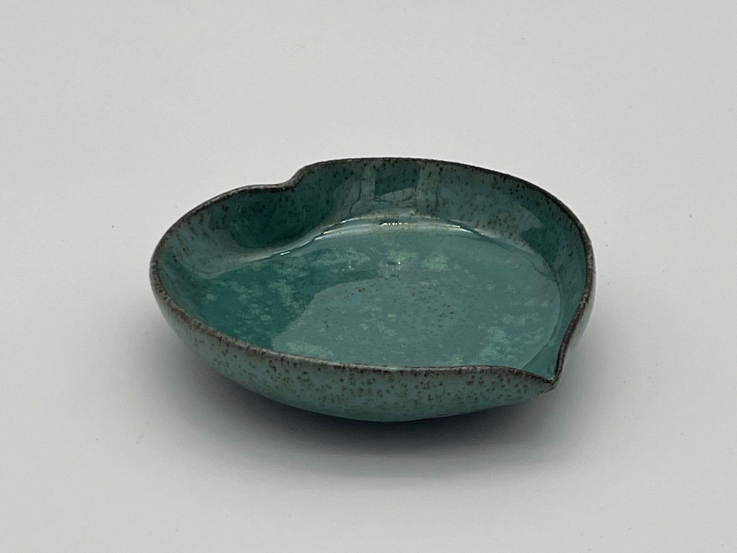 Juniper Heart Dish | Obsidian Collection